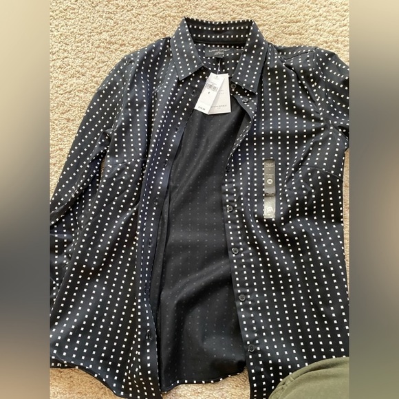 COPY - This listing is for two women’s banana republic button down shirts. - Picture 2 of 2